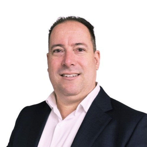 Professional portrait of Ian Turnbull
